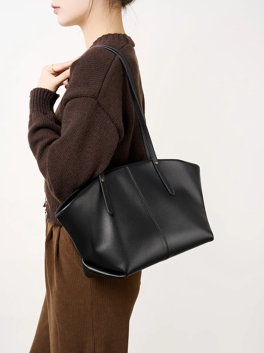 

Genuine Leather Women's Handbag 2025 New Fashionable Casual Shoulder Bag Cowhide Ladies' Handbag Large Capacity Tote Bag