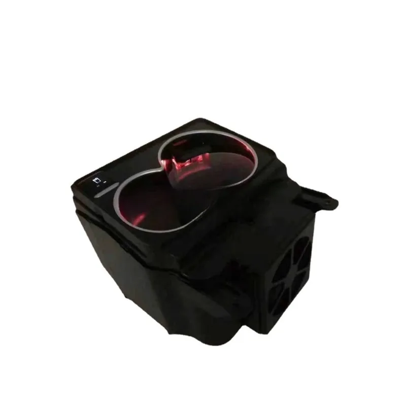 Hot and cold cup holders are suitable for VITO V260 V-class cars