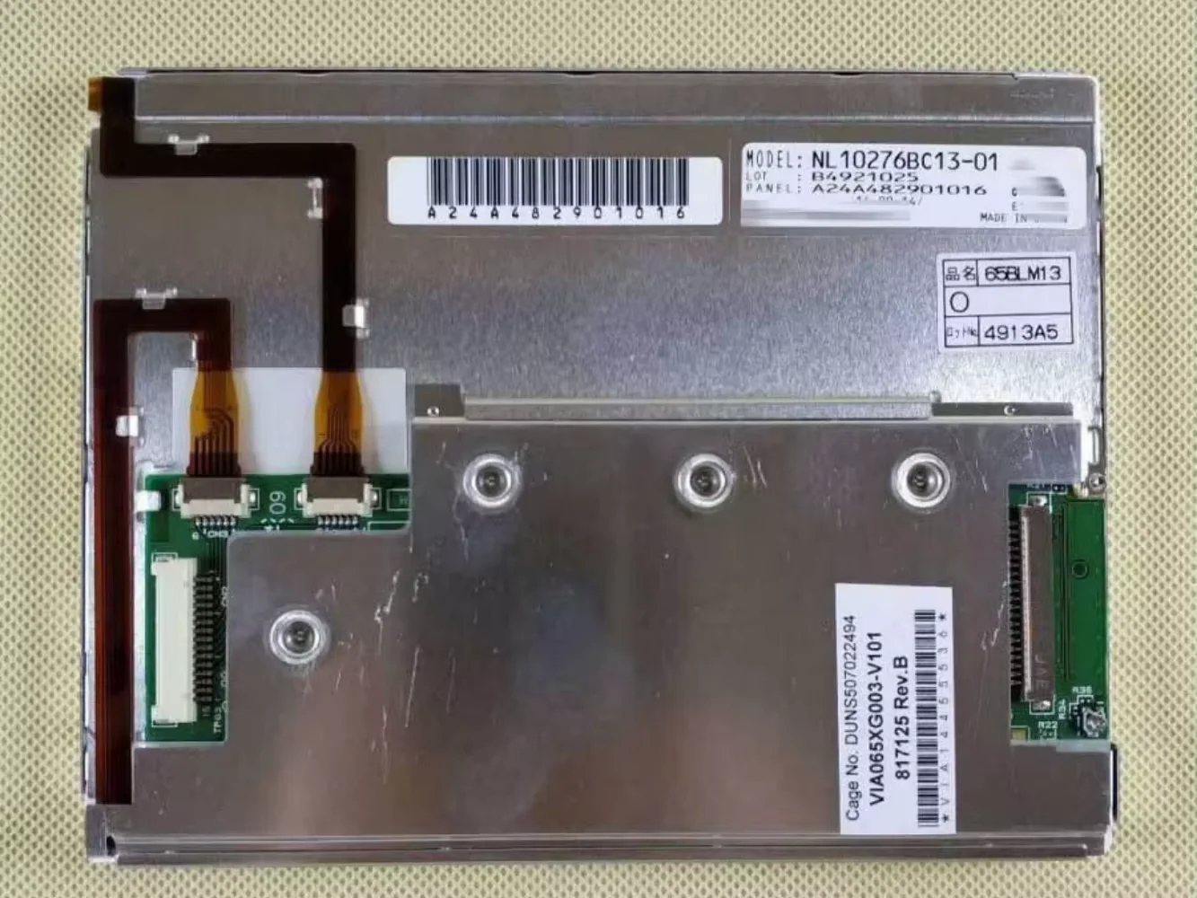 Panel Layar LCD NL10276BC13-01