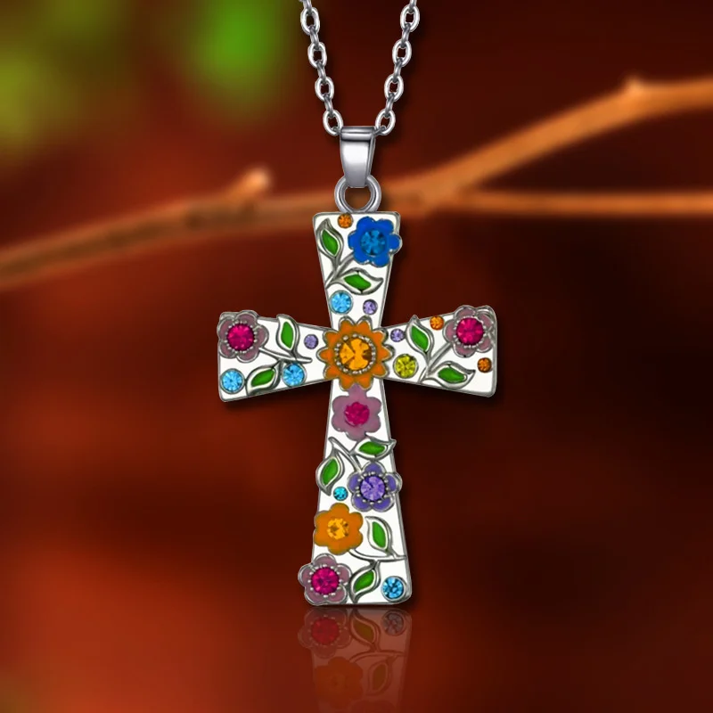 Cross Flower Necklace Pendant Ladies Exquisite Fashion High-End Small Plum Blossom Religious Faith Jewelry Anniversary Gift