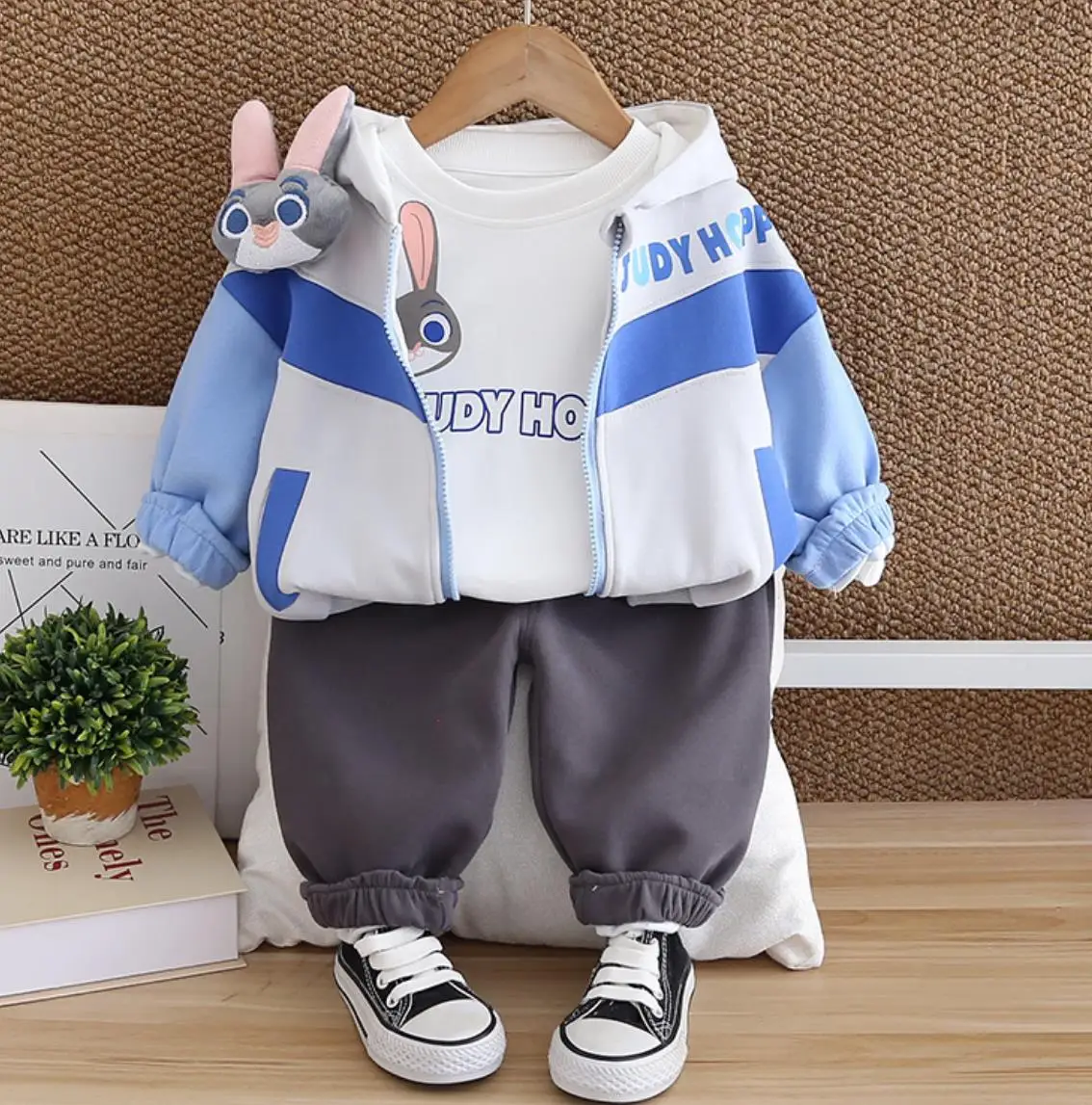 Kleinkind Jungen Outfits Set Herbst Mode Kinder Baby Kleidung Tier Cartoons Reiß verschluss Freizeit jacke T-Shirts Hosen 3 Stück Trainings anzüge