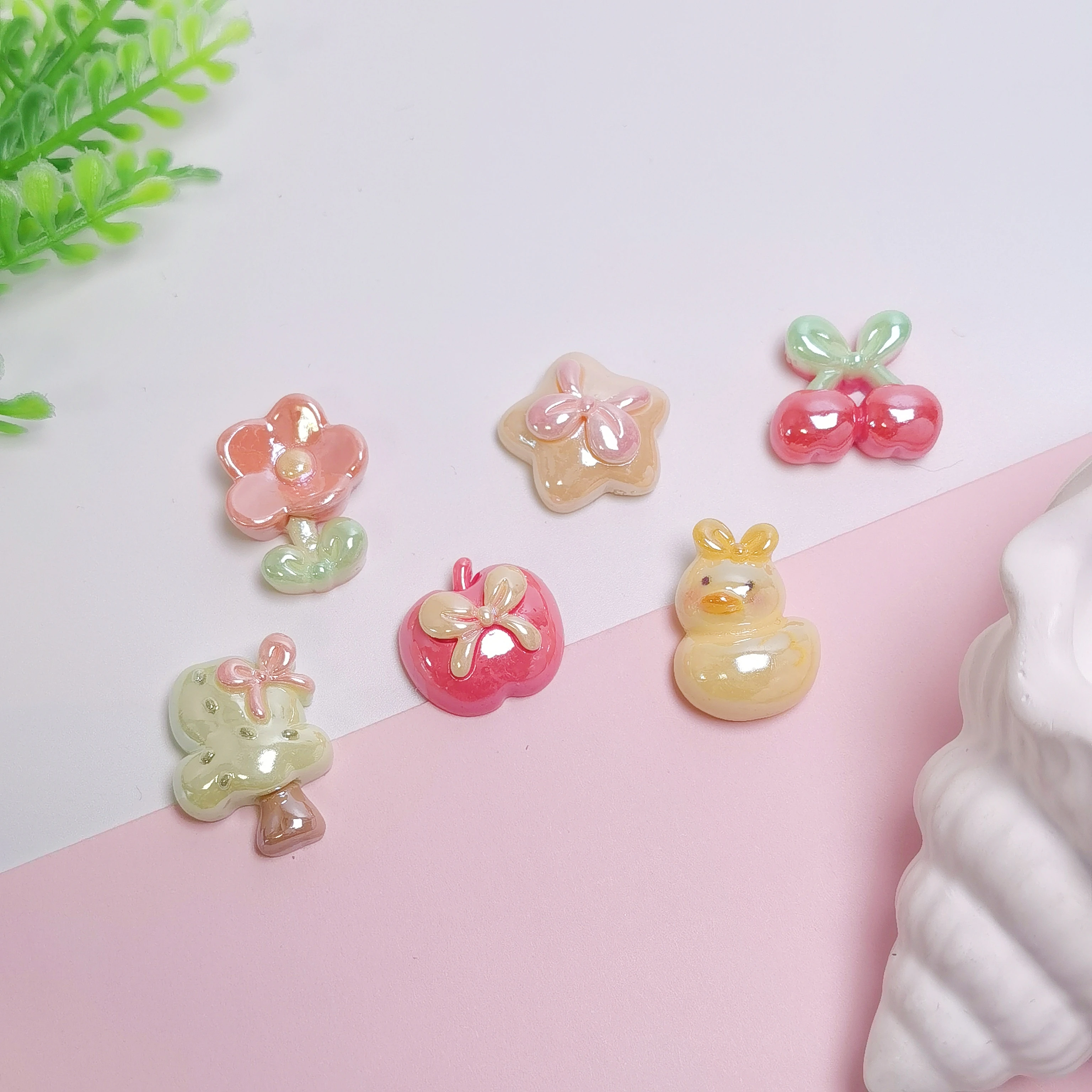 Electroplated Flower Duck Flatback Planar Resin Materials Charms DIY Phone Hairpin Keychain Jewelry Decor Accessory