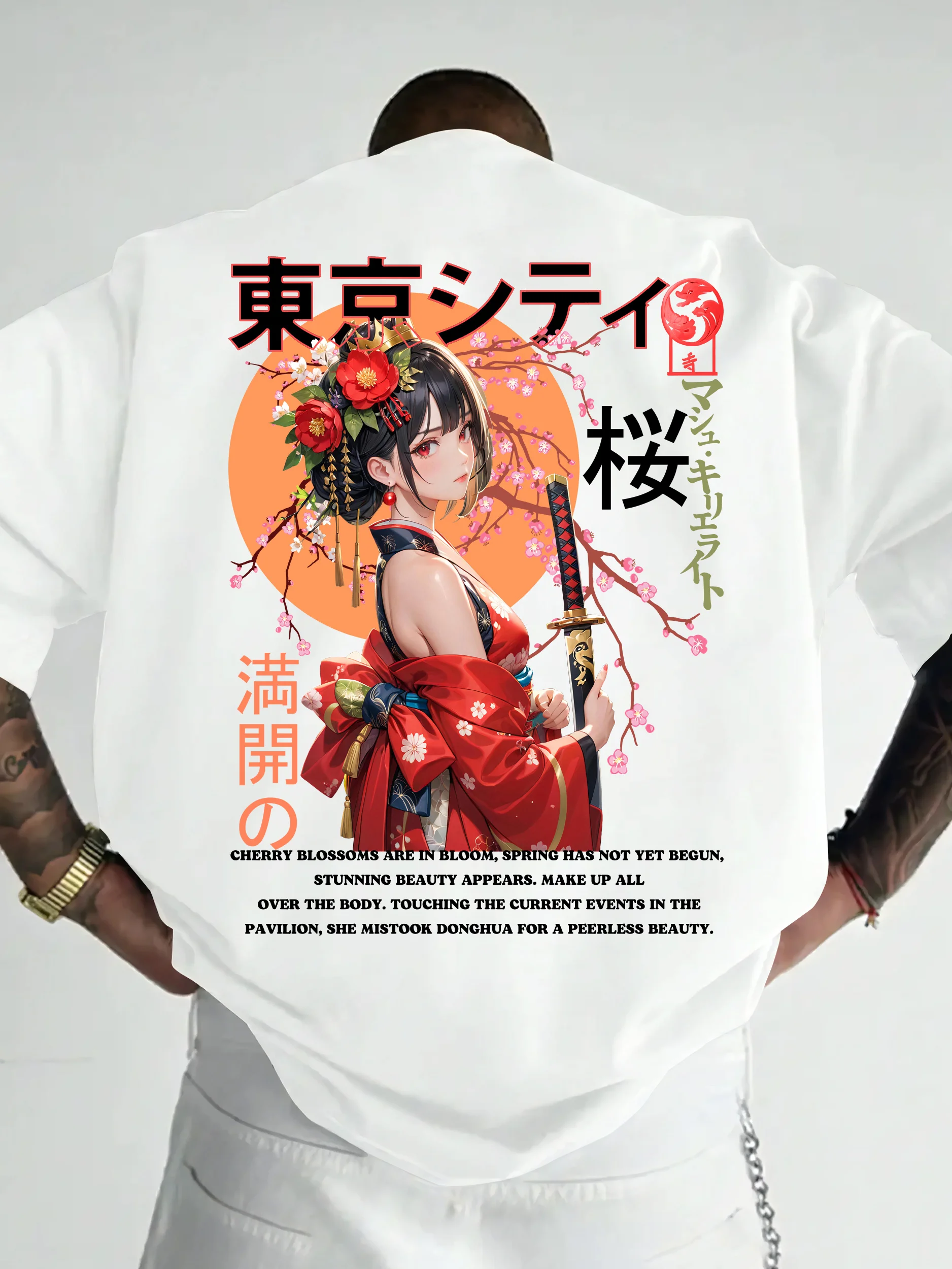 

Мужская модная уличная летняя футболка с короткими рукавами и принтом в виде токийских цветов вишни и девушки, держащей нож, универсальная.