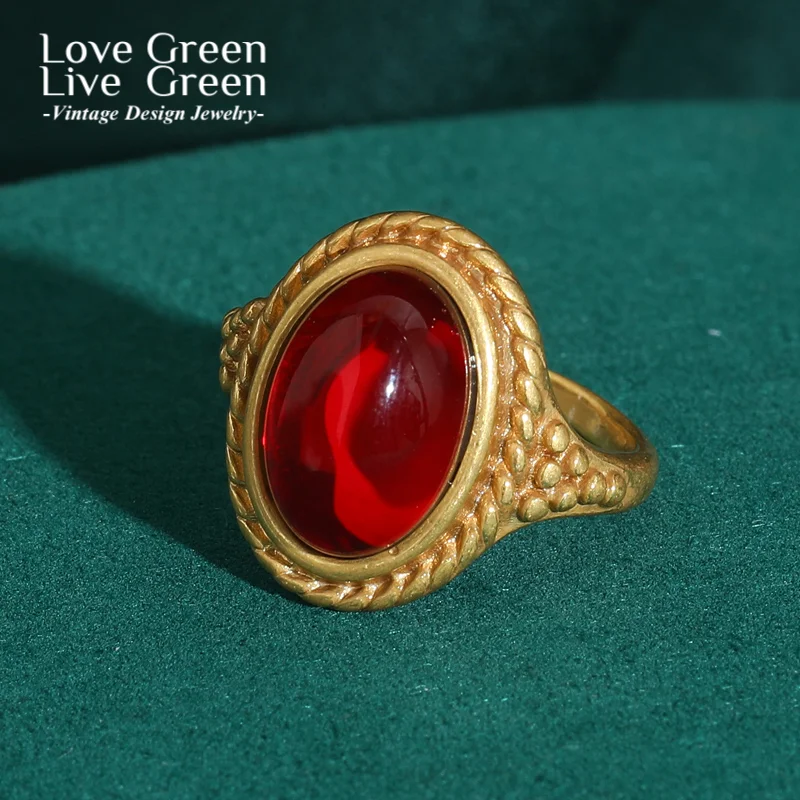 

Vintage Jewelry Red Natural Stone Glass Engagement Rings For Women Luxury Designer Antique Accessories St Valentine Day Gift