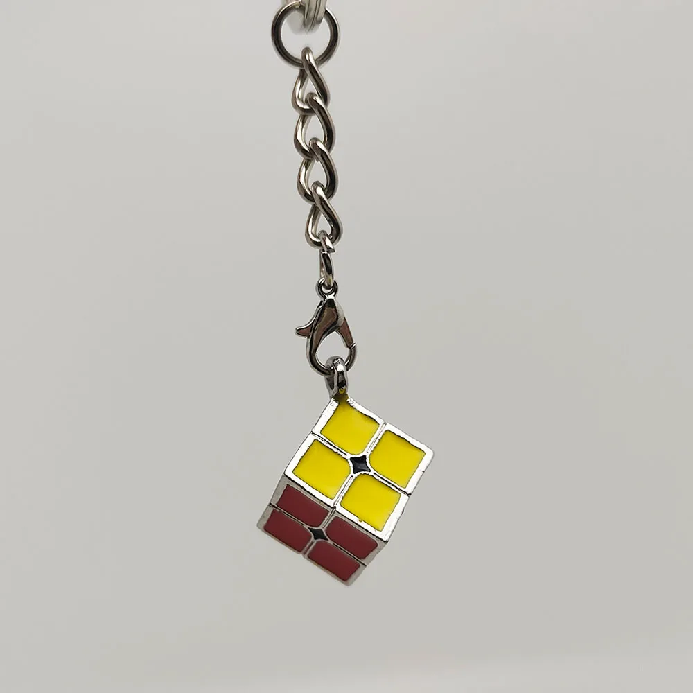 ミニマジックキューブキーホルダー,クリエイティブな誕生日プレゼント,ノベルティおもちゃ,ゲームバッグペンダント