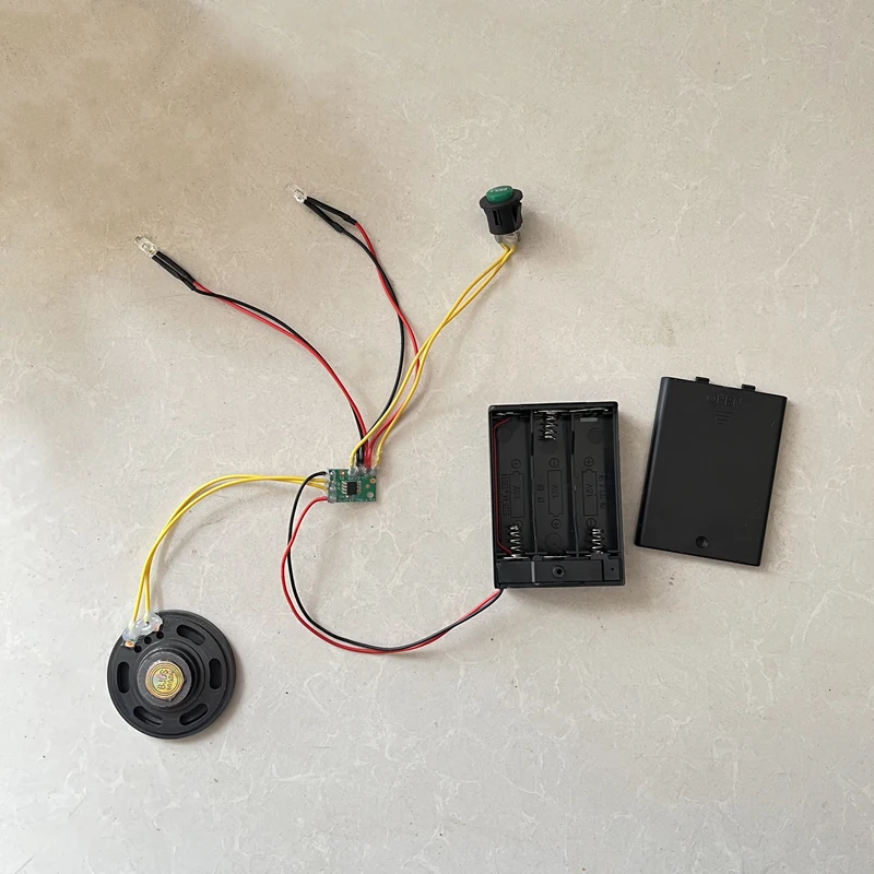 1Set Music Chip 3/4.5V RC Vehicle Song Playback Circuit Board with Colored Light DIY Accessories for Toy Car/Phone/Stroller