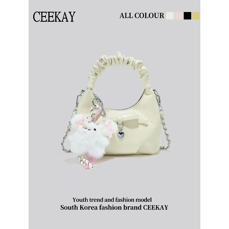 

Новая сумка CEEKAY Cloud 2026, глянцевая кожаная сумка через плечо с рюшами, милая сумка-тоут с плюшевым брелоком для женщин