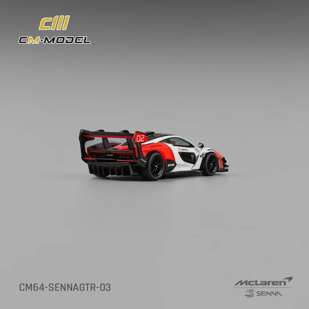 CM en Stock 1:64 Mclaren Senna GTR blanc rouge moulé sous pression Diorama modèle de voiture Collection jouets