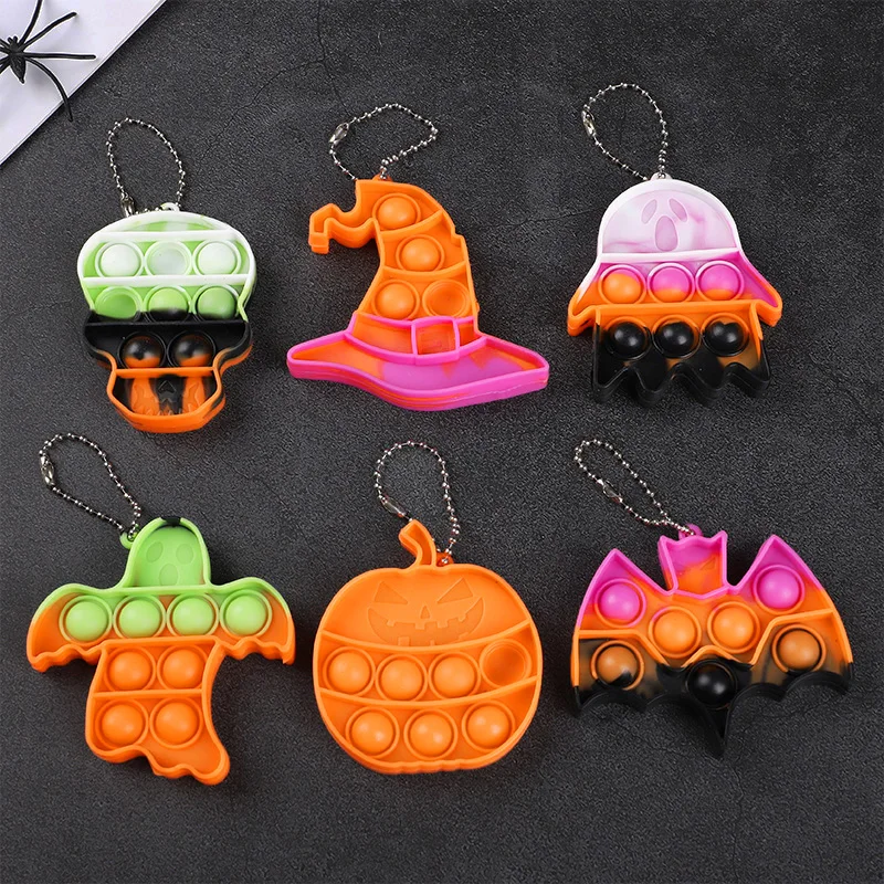 6/12 Stück Halloween Mini Pop Schlüsselanhänger Geist Kürbis Hexenhut Ornamente Halloween-Party Geschenktüten-Füller Süßes oder Saures Spielzeug – Detail 2