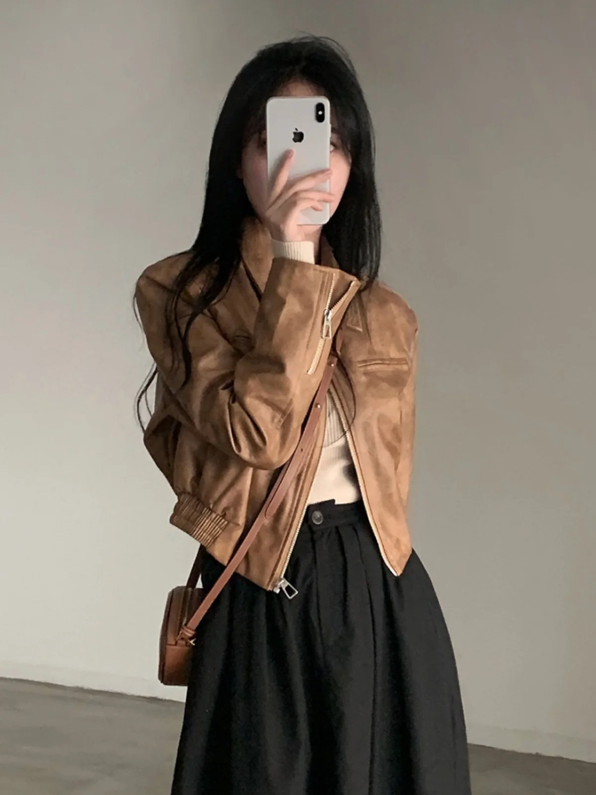 Chaqueta de Cuero PU Mate para Mujer, Estilo Vintage, Solapa Desgastada, Cierre de Cremallera, Estilo Motocicta, Manga Lar...