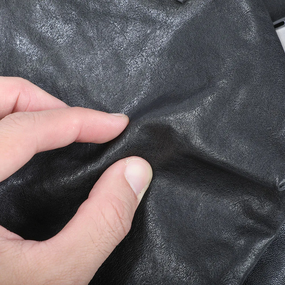 S.WORKER Herren-Umhängetasche aus Vollnarbenleder | Modische Umhängetasche, Crossbody-Tagesrucksack – Detail 12