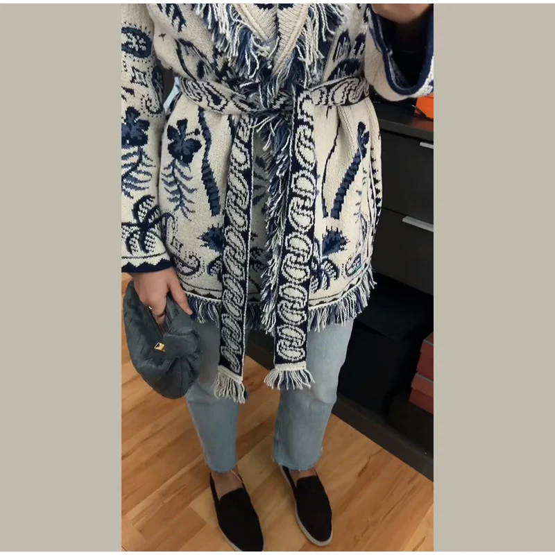Knitted Jacquard Tassels Patchwork Cardigans Women Sweaters Long Sleeve V-neck Thicken Vacation Sweater 2025 Autumn Coats Tops