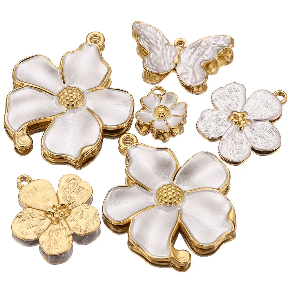 4 Peças de Pingentes Brancos de Aço Inoxidável com Esmalte, Pingente de Flor, Pingente de Metal Banhado a Ouro para Fabricação de Joias, Brincos, Colares e Pulseiras