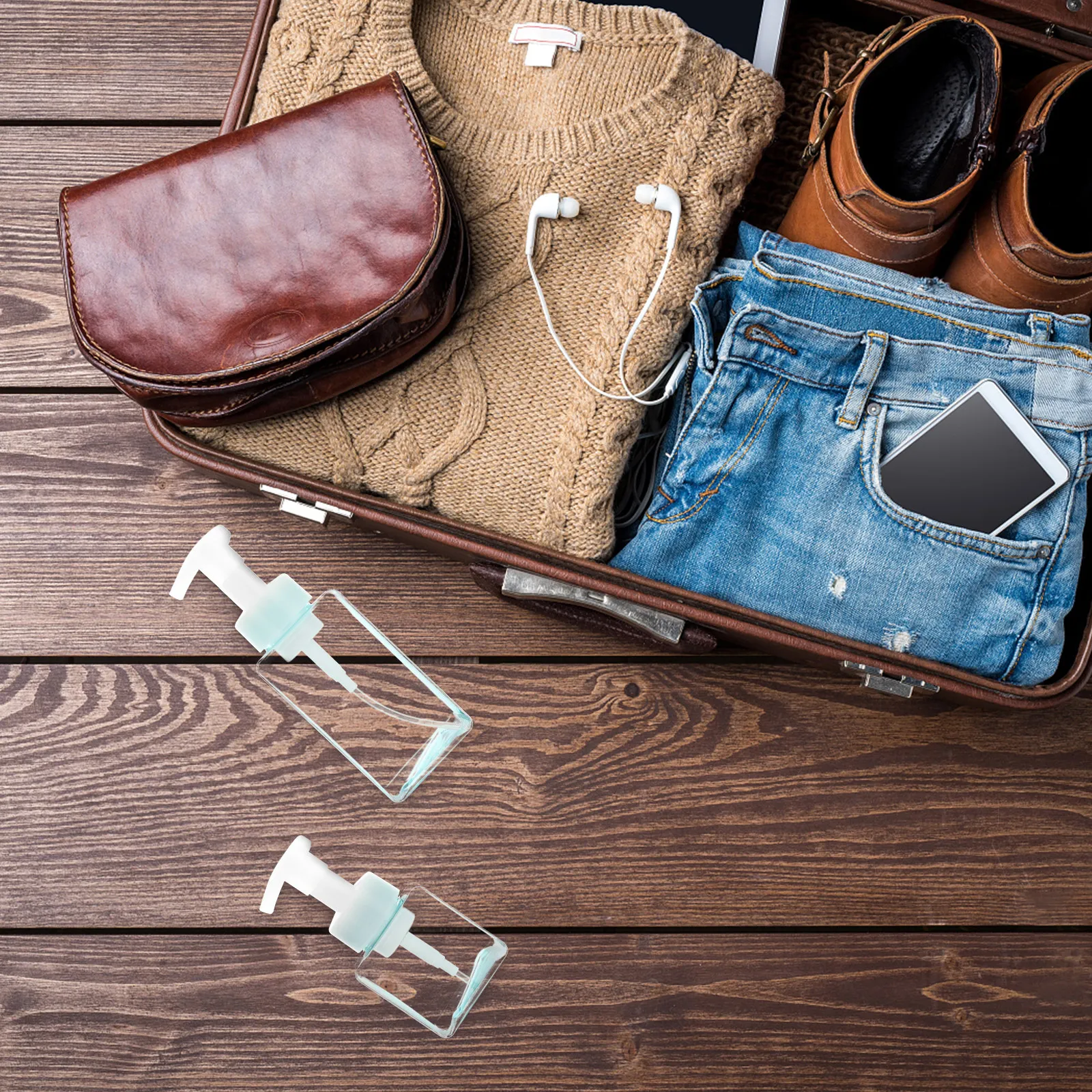 

2Pcs Foam Pump Bottles Compact Reusable Containers for Travel Toiletries Shampoo Conditioner Lotion Lightweight Design