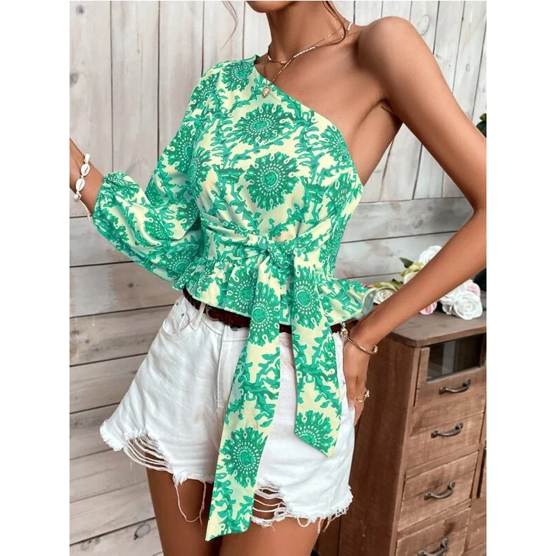 Cross border 2024 New Summer Mandala Printed One Shoulder Lantern Sleeves with ruffled hem, tied shirt and top with straps