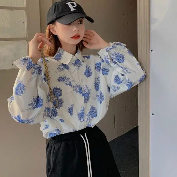 

Модная женская рубашка с цветочным принтом и длинными рукавами, дизайн с воротником-стойкой, весна-осень, новый стиль, топ в деревенском стиле, модный повседневный топ.