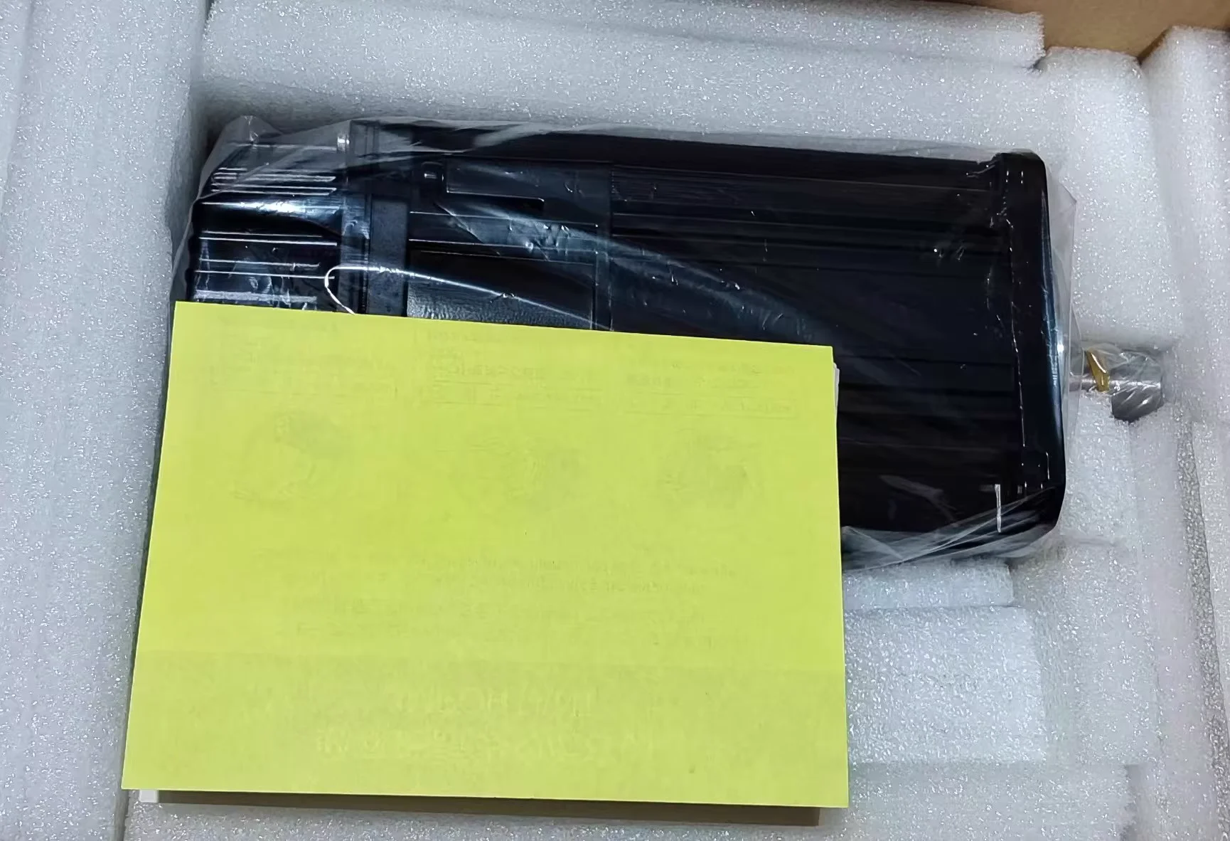 

SGMSS-15A2A2C-Y3 Brand New Servo Motor，Fast shipping，SGMSS 15A2A2C Y3