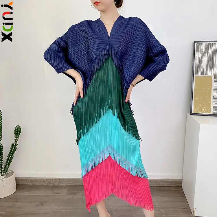 YUDX Pleated Fringe Dress Autumn V-neck Collision Color Bat Sleeve Fishtail Loose Slim Temperament Fashion Skirt 2024 Summer New