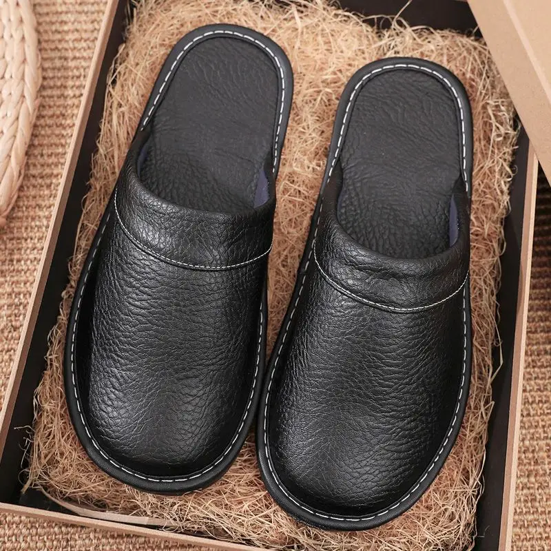 Zapatillas de cuero para el hogar para hombres y mujeres, zapatos de piso impermeables antideslizantes, antiolor, suela suave, toboganes para