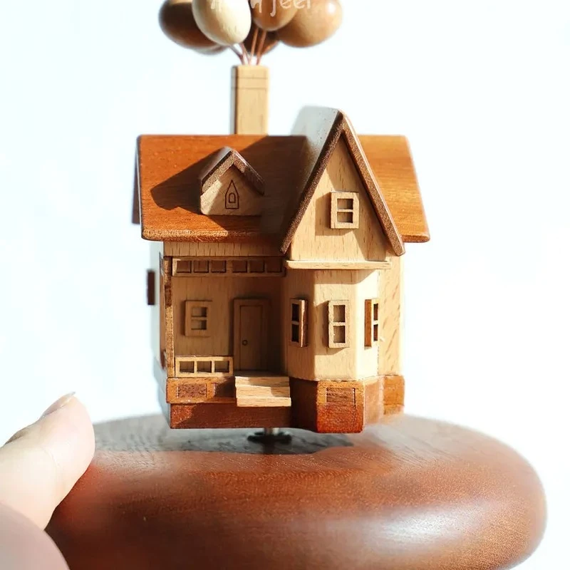 Rotating Flying House Ring Travel Notes Clockwork Music Box Creative Wooden House Decoration Ornament Birthday Gift