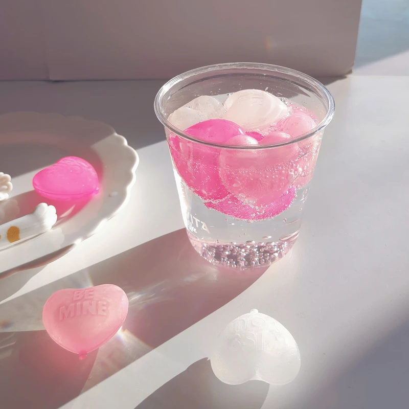 Love Does Not Melt Ice Mold Lattice Recyclable Ice Particles Repeatedly Use Self-made Ice Hockey Creative Ice Cubes