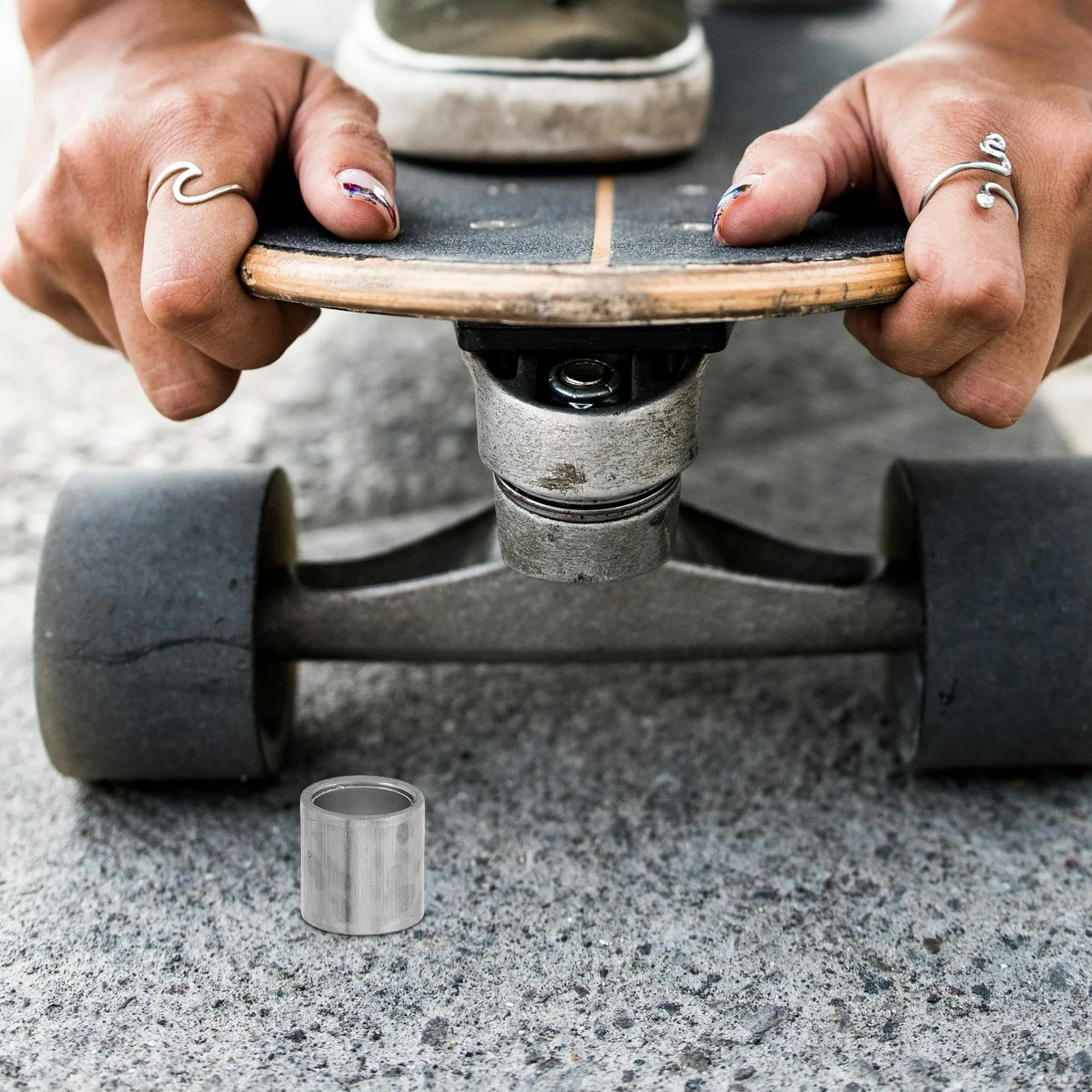 

50pcs Skateboard Bearing Sleeve Ball Bearings Retaining Parts Durable Precision Full Complement Roller Stabilizers For Skates