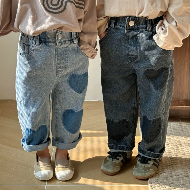 2024 Autumn Kids heart straight jeans Boys soft loose trousers Girls all-match casual denim pants