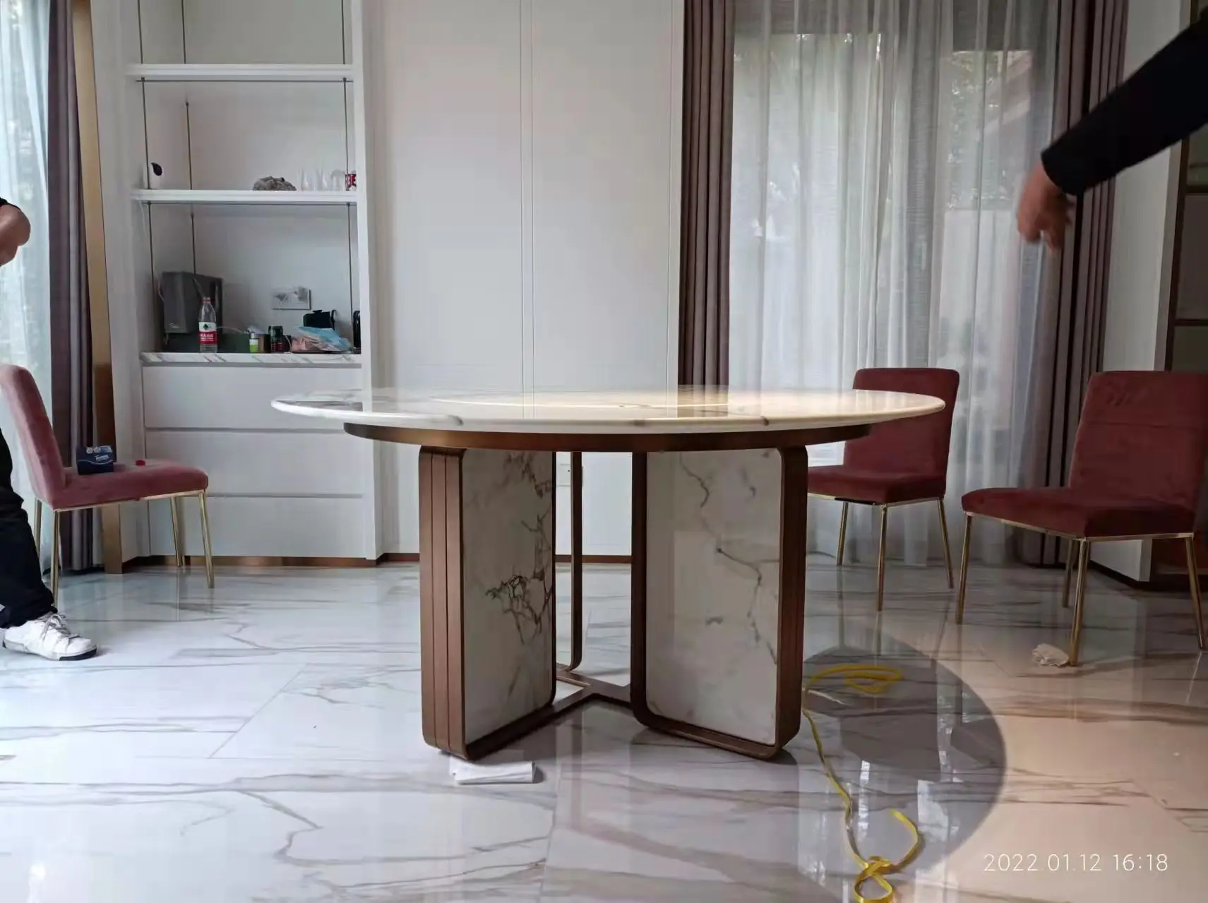 Luxury polished Italy Bianco Calacatta marble table for living room