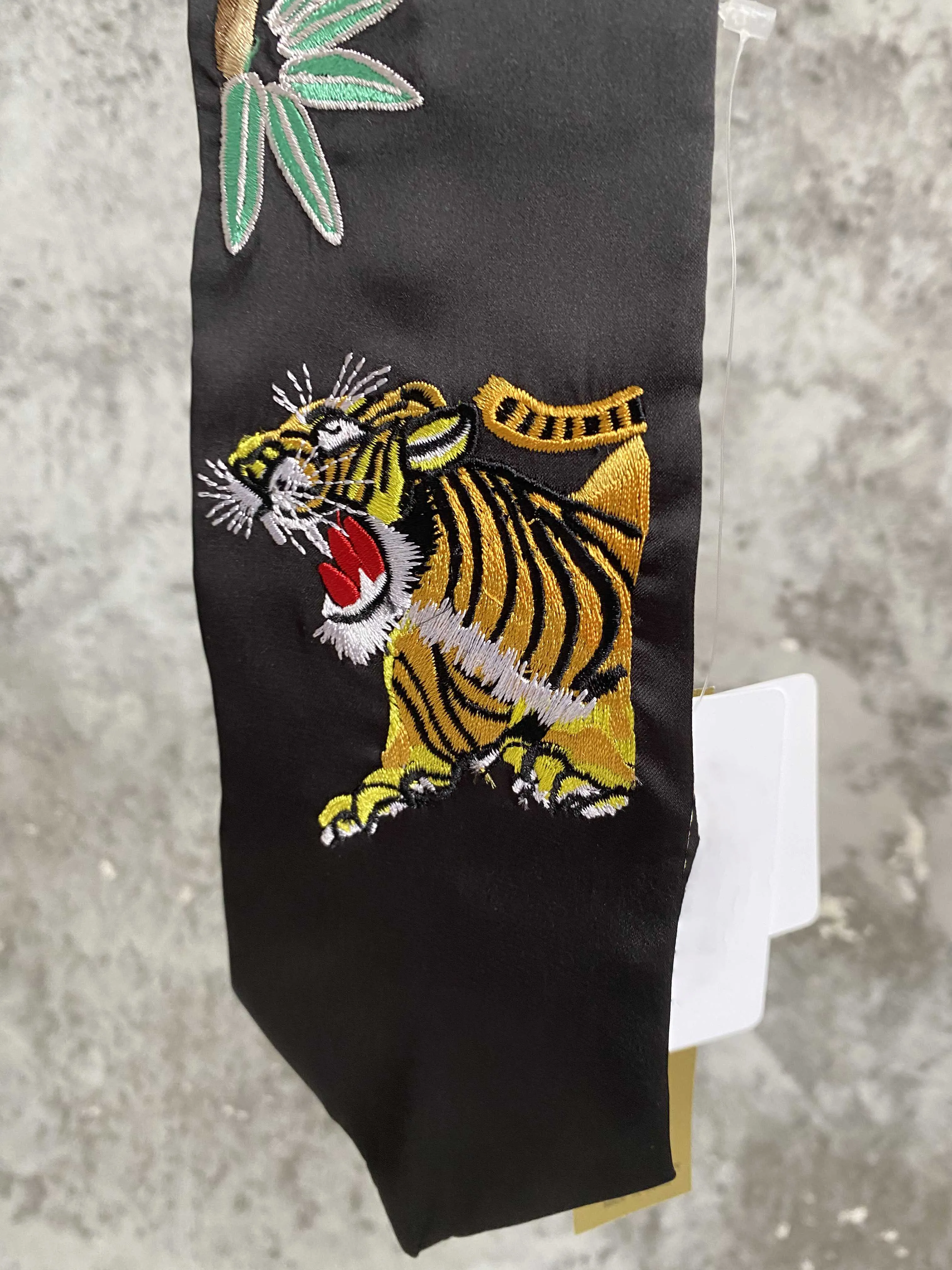 ربطة عنق مطرزة من Tiger Eagle Silk Auspicious Cloud Suzhou للرجال والنساء #3