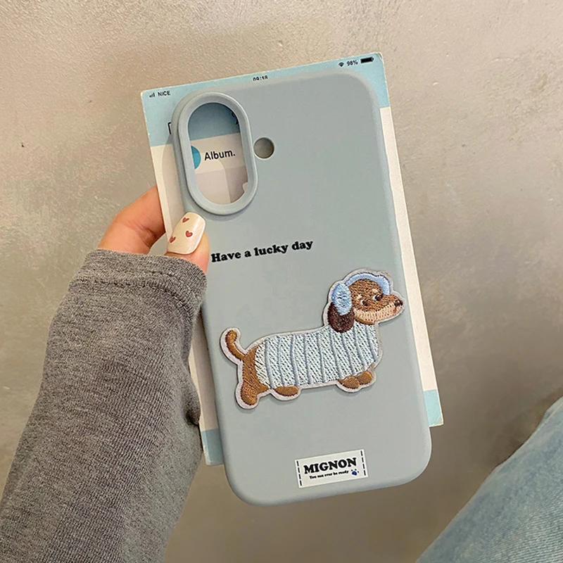 Cartoon Cute Embroidered Sausage Puppy Case For iPhone 16 Pro Max 15 13 14 12 16 Plus Lovely Dog Soft TPU Back Cover