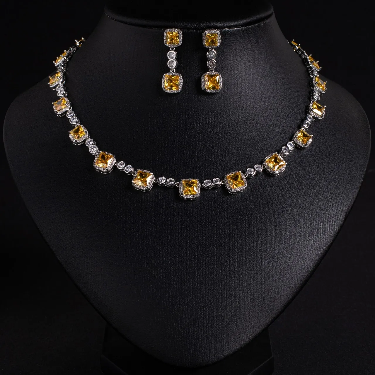 HIBRIDE New 2 Piece Luxury Small Square Exquisite Hundred Women Zirconia Jewellery Set Party Festival Summer Dating Prom S-650