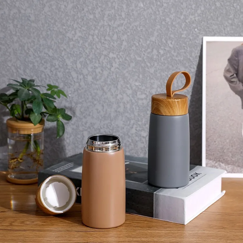 Tazza da caffè isolata bicchiere in acciaio inossidabile 304 Thermos per acqua boccetta sottovuoto Mini bottiglia d'acqua tazza da viaggio portatile tazza termica