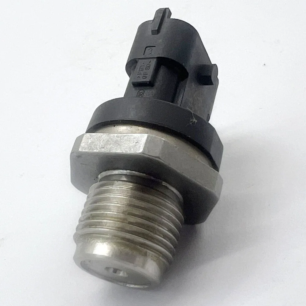 Fuel Common Rail Parts Pressure Sensor 0281006199 Rail Pressure Sensor