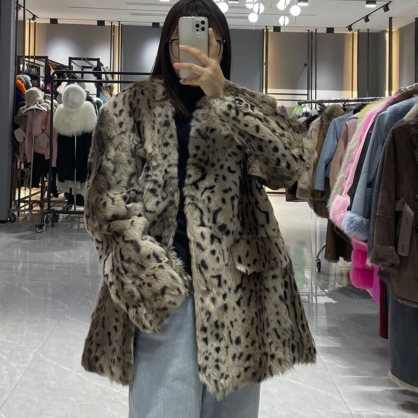 Janefur Women's Shearling Fur Winter Coat Leopard Spot Printing Fur Coat Warm Thick Fluffy JFB9-25011