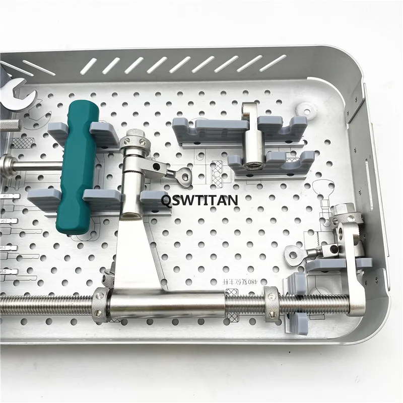 Orthopedics Lower Limb Fracture Reduction Instrument Kit Reduction Of Fracture Femur Distractor Tibial Retractor