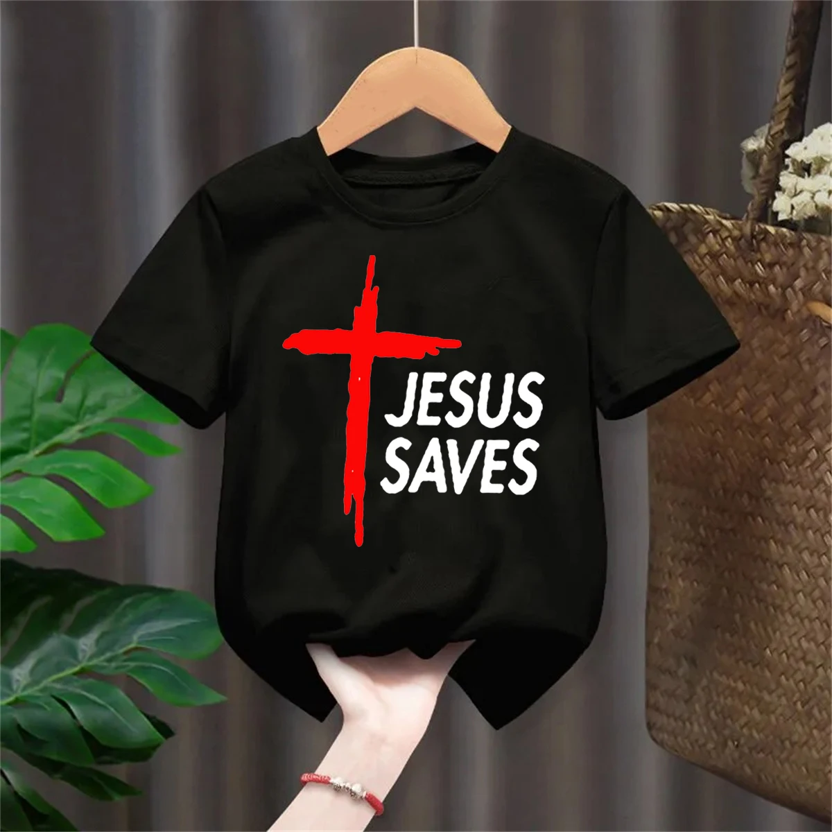 Hot Sale Jesus Saves Graphic Print T Shirt For Girls/Boys Funny Kids Clothes Black/Pink/Red/Blue/Gray/White T-Shirt Summer Tee