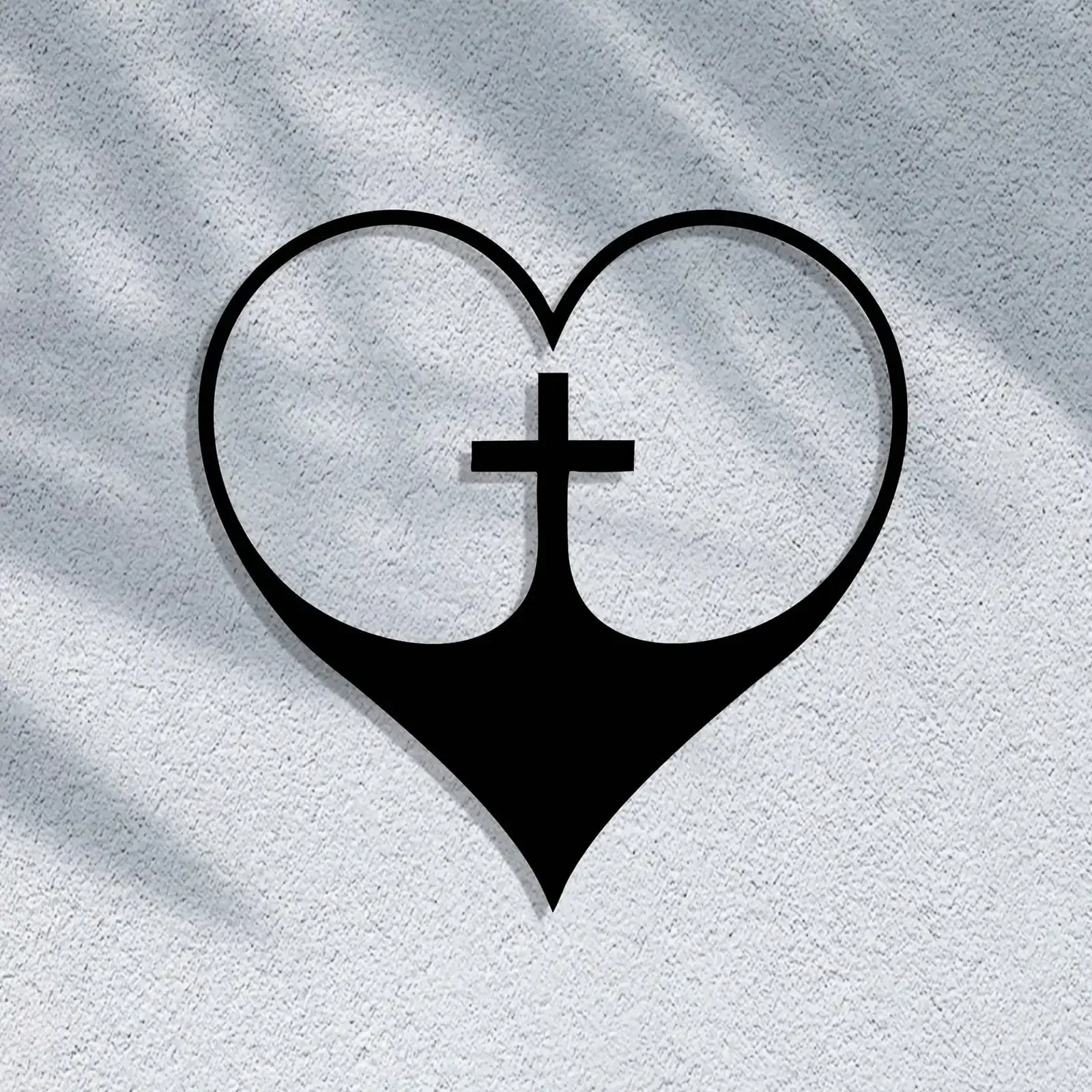 CIFBUY Heart & Cross Metal Wall Art Elegant Iron Sculpture Faith Inspired Decor for Bedroom Garden Home Indoor Outdoor Display