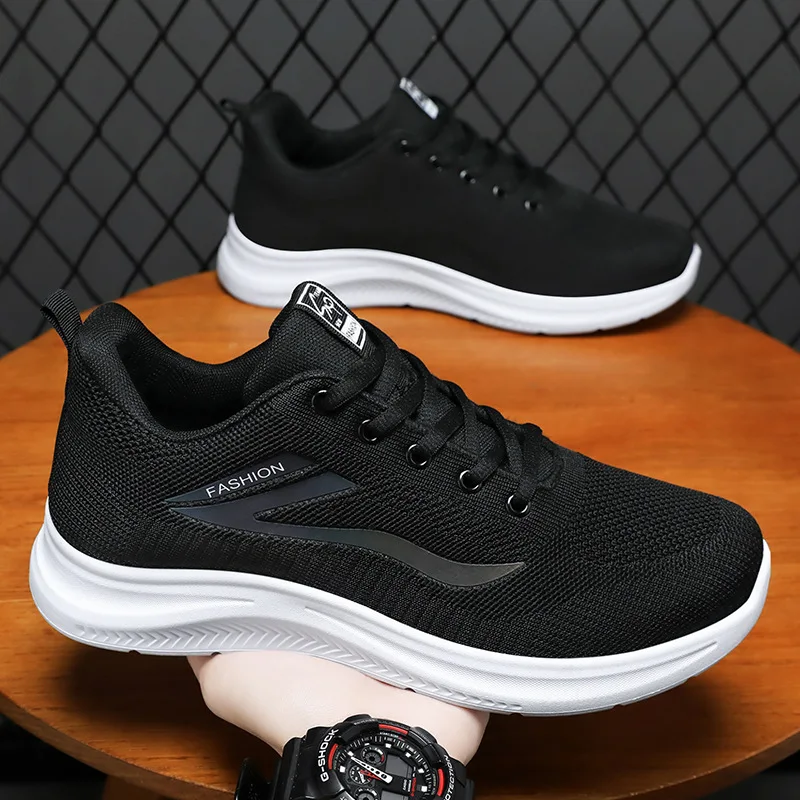 Running shoes summer new breathable comfortable single Korean version casual sports shoes men
