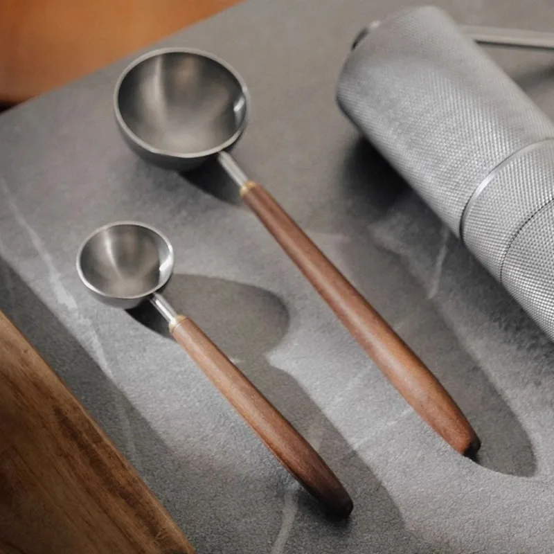 304 Stainless Steel Walnut Coffee Bean Scoop with Long Handle Coffee Powder Measuring Spoon High-Quality Household Measuring