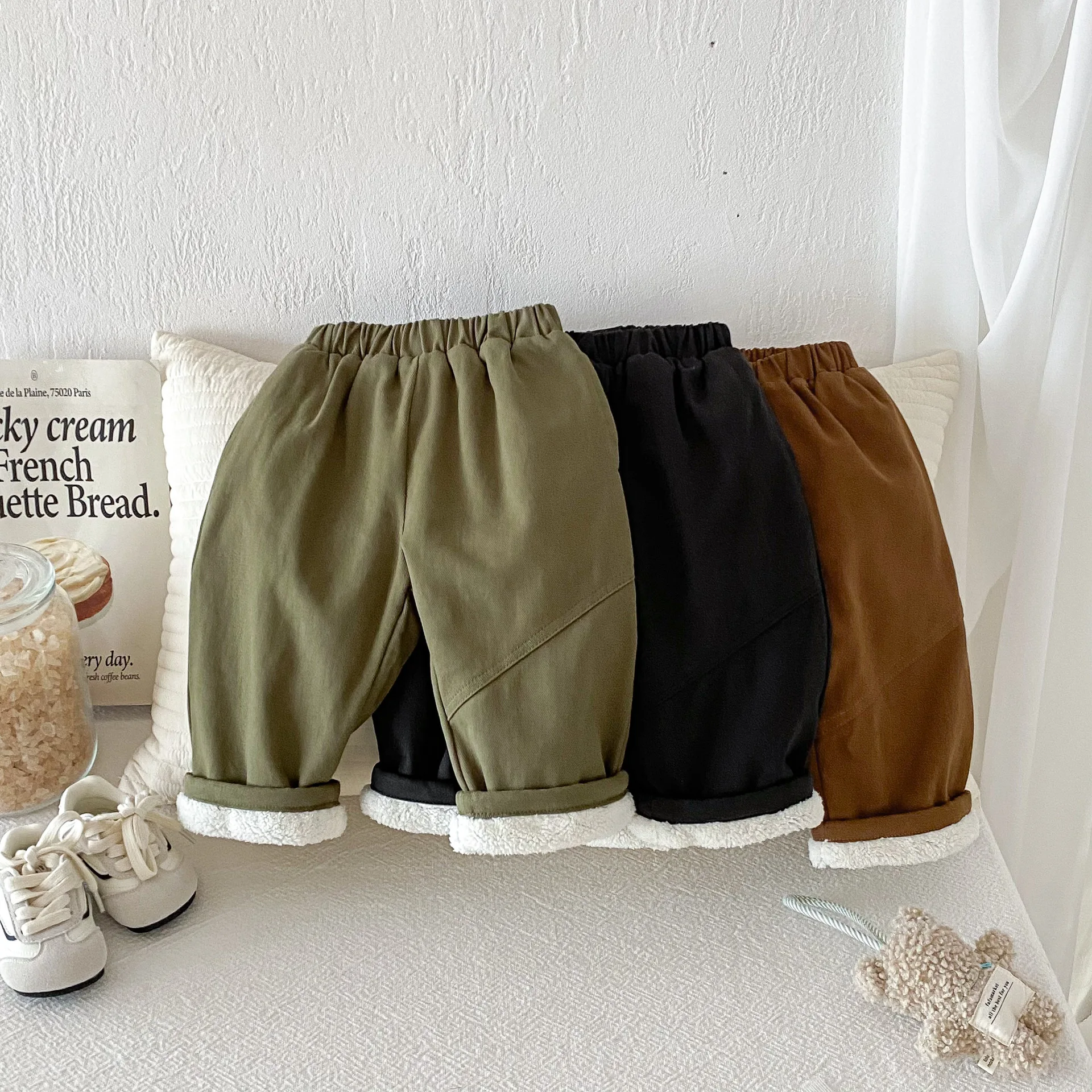 Winter Children's Pants Medium and Small Children's Korean Boys' Velvet Warm Thickened Trousers Winter Baby Casual Trousers