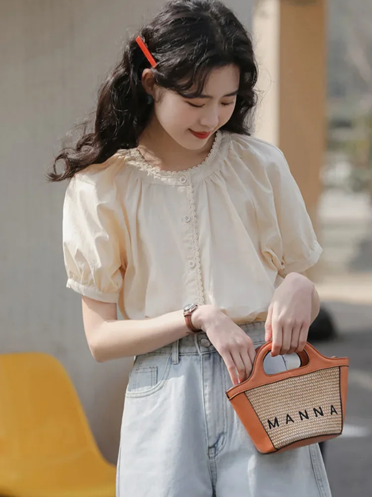 Camisas femininas manga bufante diário feminino bonito estudantes simples rendas designer solto verão all-match o-pescoço estilo coreano confortável