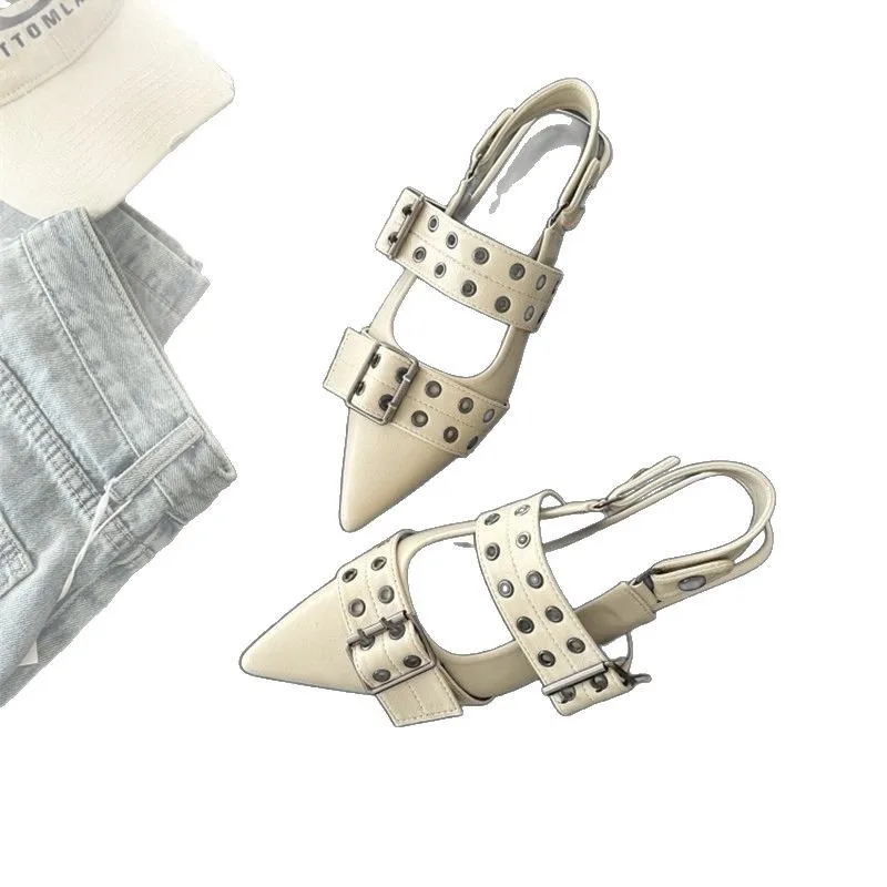 2025 خريف شتاء جديد النمط الفرنسي ماري جين مضخات أشار تو حزام مشبك ديكور خمر حذاء كعب مكتنز