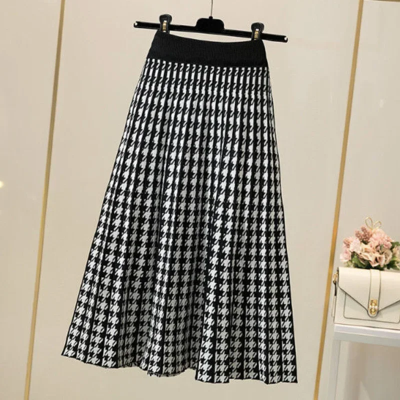 

New High-End Knitted Pleated Skirt Autumn And Winter Women High-Waisted Slim And Versatile Skirt Medium Length Wool Skirt Z636