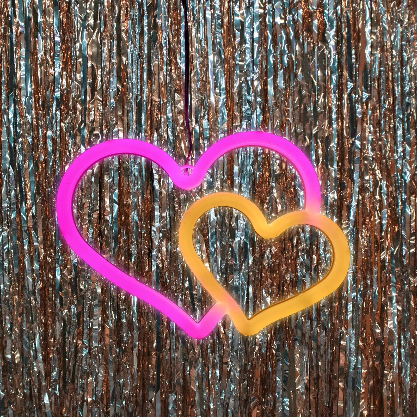 

Heart Shaped LED Neon Night Light Double Heart Design Soft Glow Table Wall Shelf Decor for Valentine's Day Anniversary Wedding