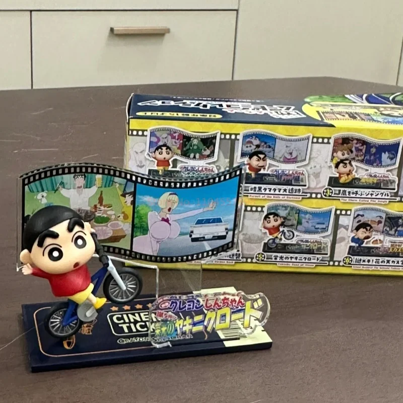 Re-Ment-Crayon de película Shin-chan, caja ciega de escena, juguetes, figura, tablero acrílico, colección, decoración de escritorio, regalos de cumpleaños en miniatura para niños