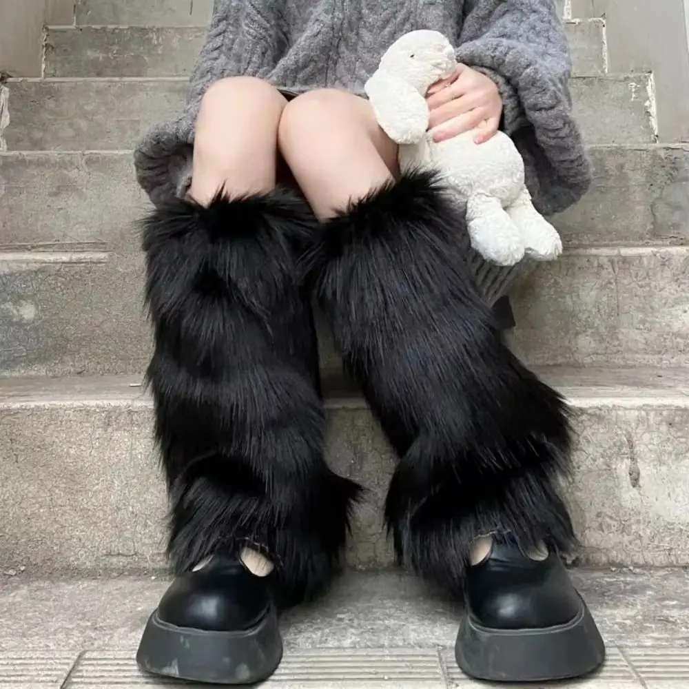 1 ペアの柔らかいふわふわフェイクファーレッグウォーマー厚い弾性暖かい膝スリーブ快適なソリッドカラーロングファジーフットカバー