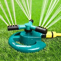360 °   Rotating Automatic Lawn Sprinkler with Adjustable Nozzle - Large Coverage Area, Green Plastic Design for Even Water Dist