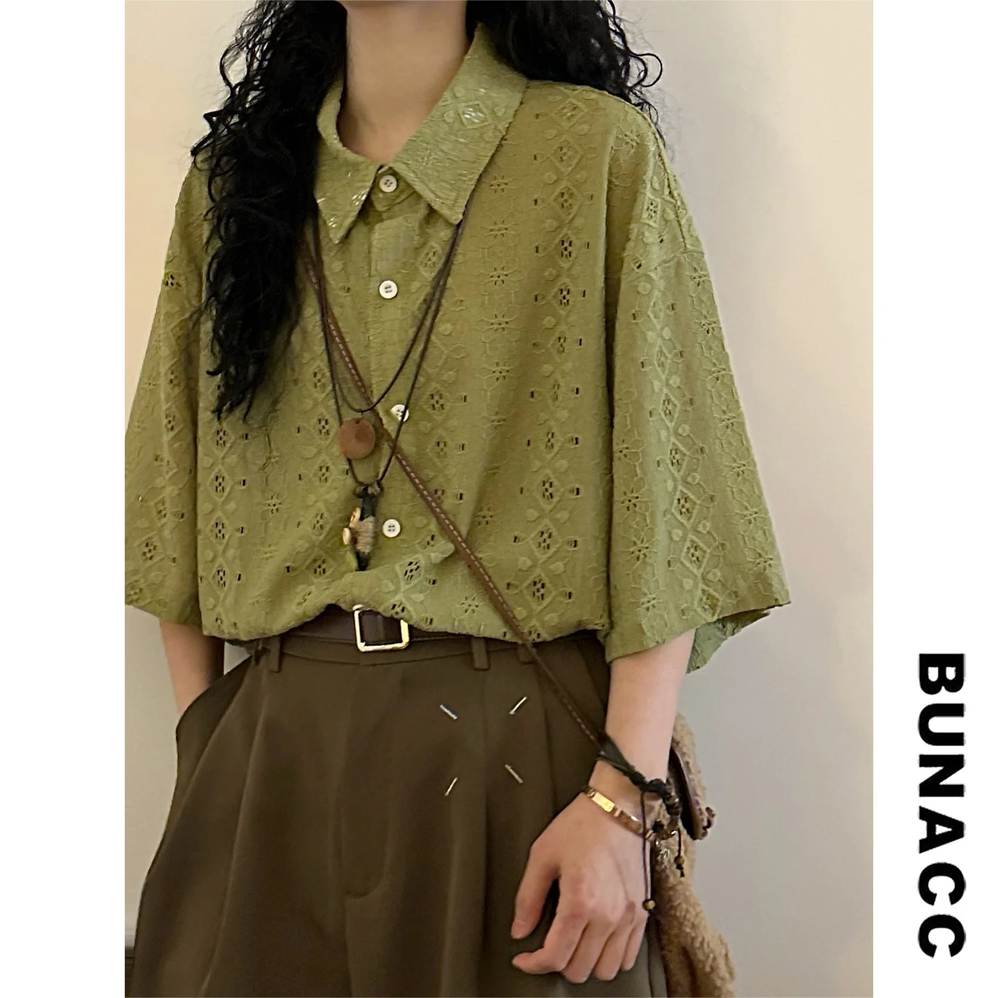 

Retro American Artistic Sle Hollow out Lace ort Sve Loose Ne irt Women's Summer Casual Faion Streetwear