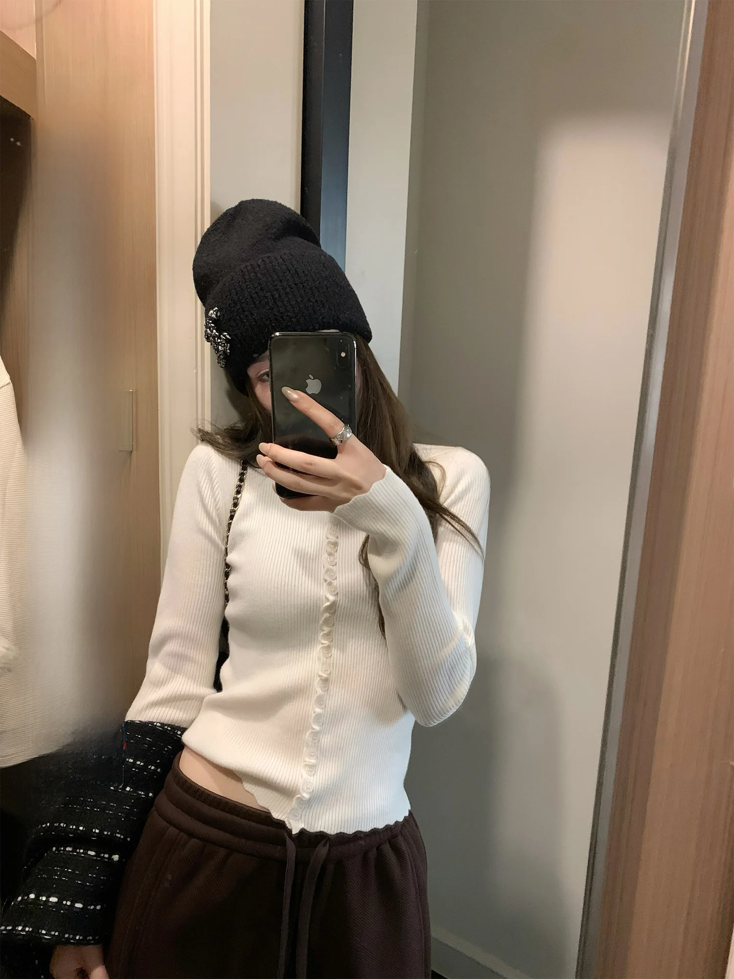 

Hhi Molliovo Women's Slim Fit Knitwear Multiple Buttons Elastic Versatile Open Cardigan Top for Autumn Winter Design Sense