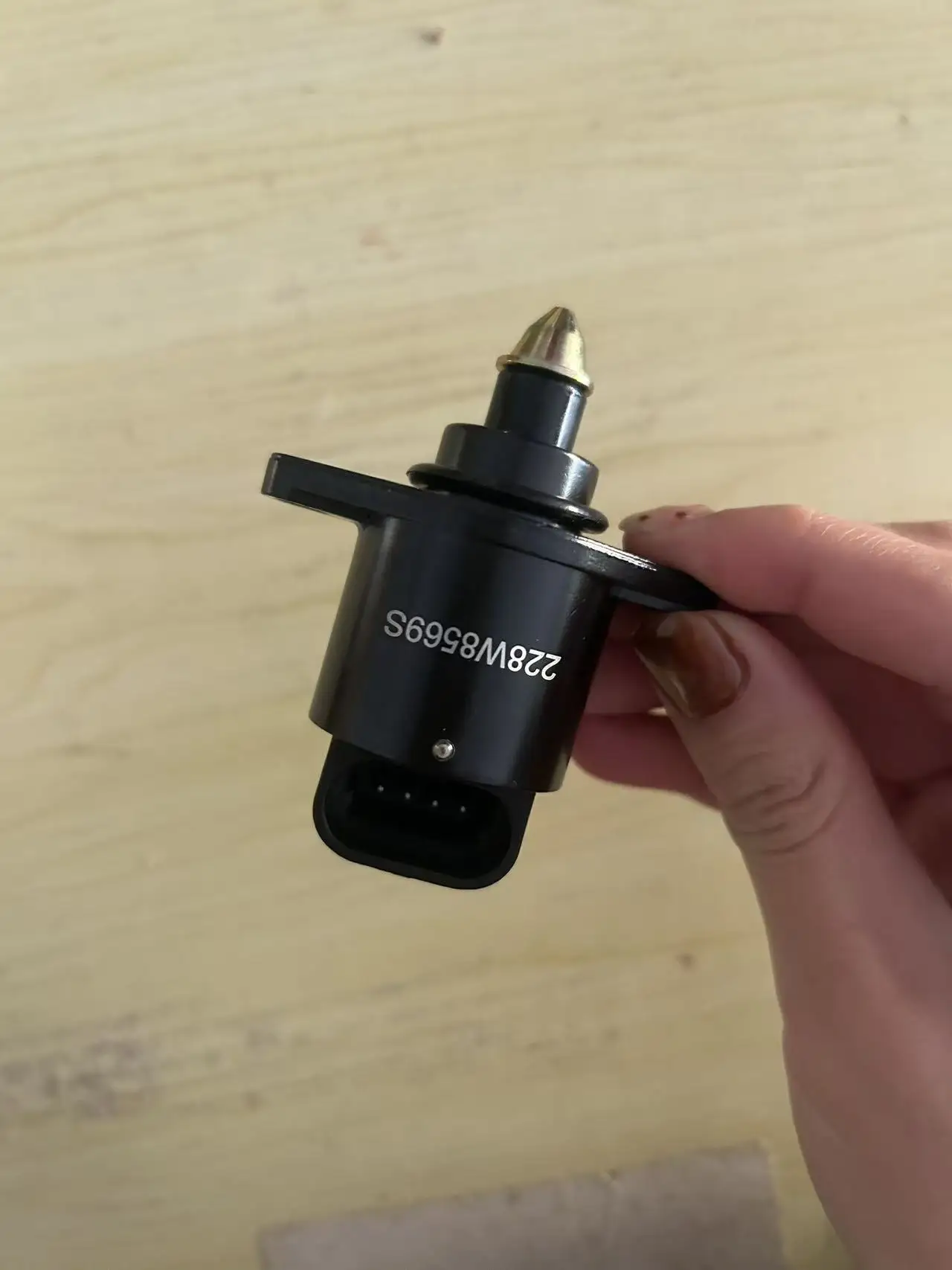 Idle Air Valve Switch Solenoid 228W8569S Idle Air Valve Switch
